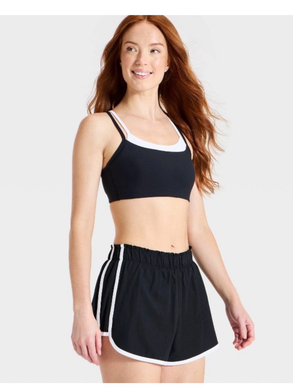 Women's Mid-Rise Textured Woven Run Shorts 3” All in Motion NWT Black M
